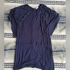 Ekouaer navy blue labor gown size small